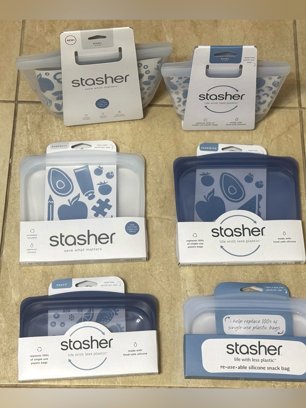 Stasher™ 4 Cup Bowl, 2 Cup Bowl, 2 Sandwich & 2 Snacks - Picture 2 of 10